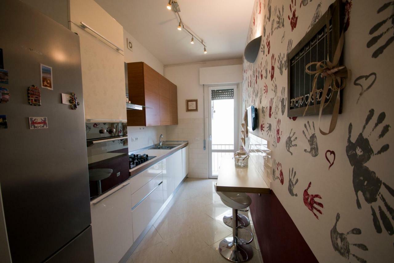 A Casa Di Simone A Viareggio Apartment Exterior photo